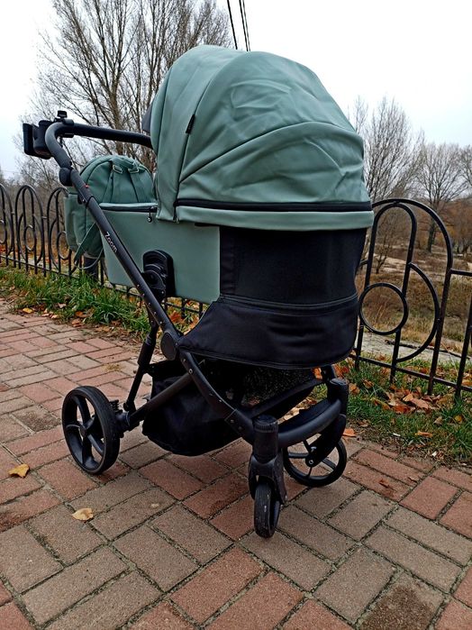 50 од. у НАЯВНОСТІ! з АВТОкріслом  Стильний візочок  3 в 1 Bair