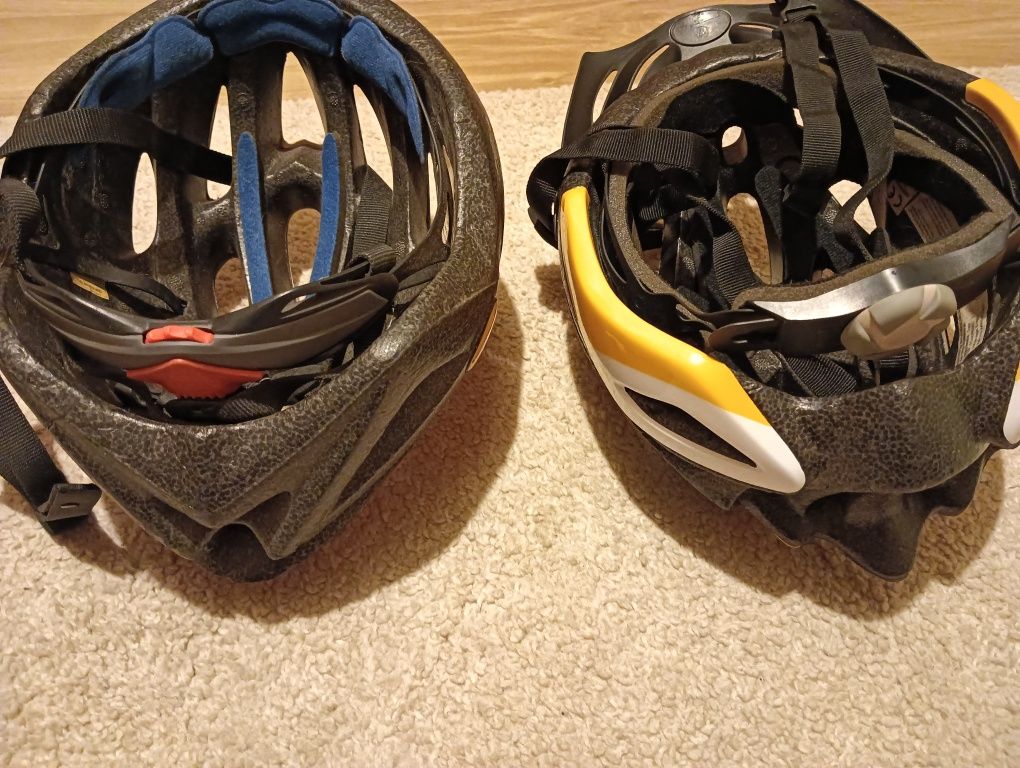 Dois capacetes de bicicleta, etc Adulto	Usados -  Em muito bom estado*