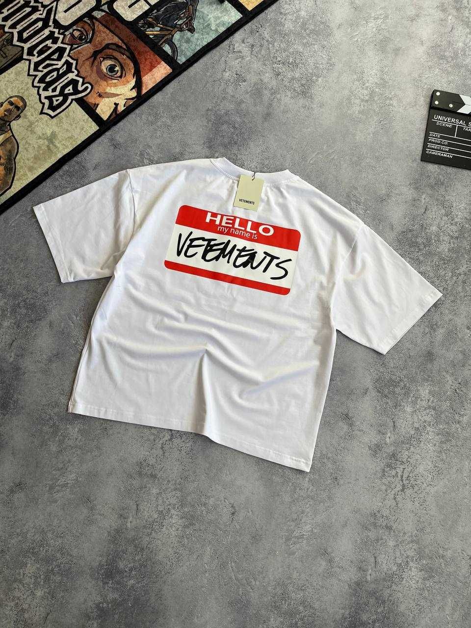 Футболка VETEMENTS Hello белая Оверсайз