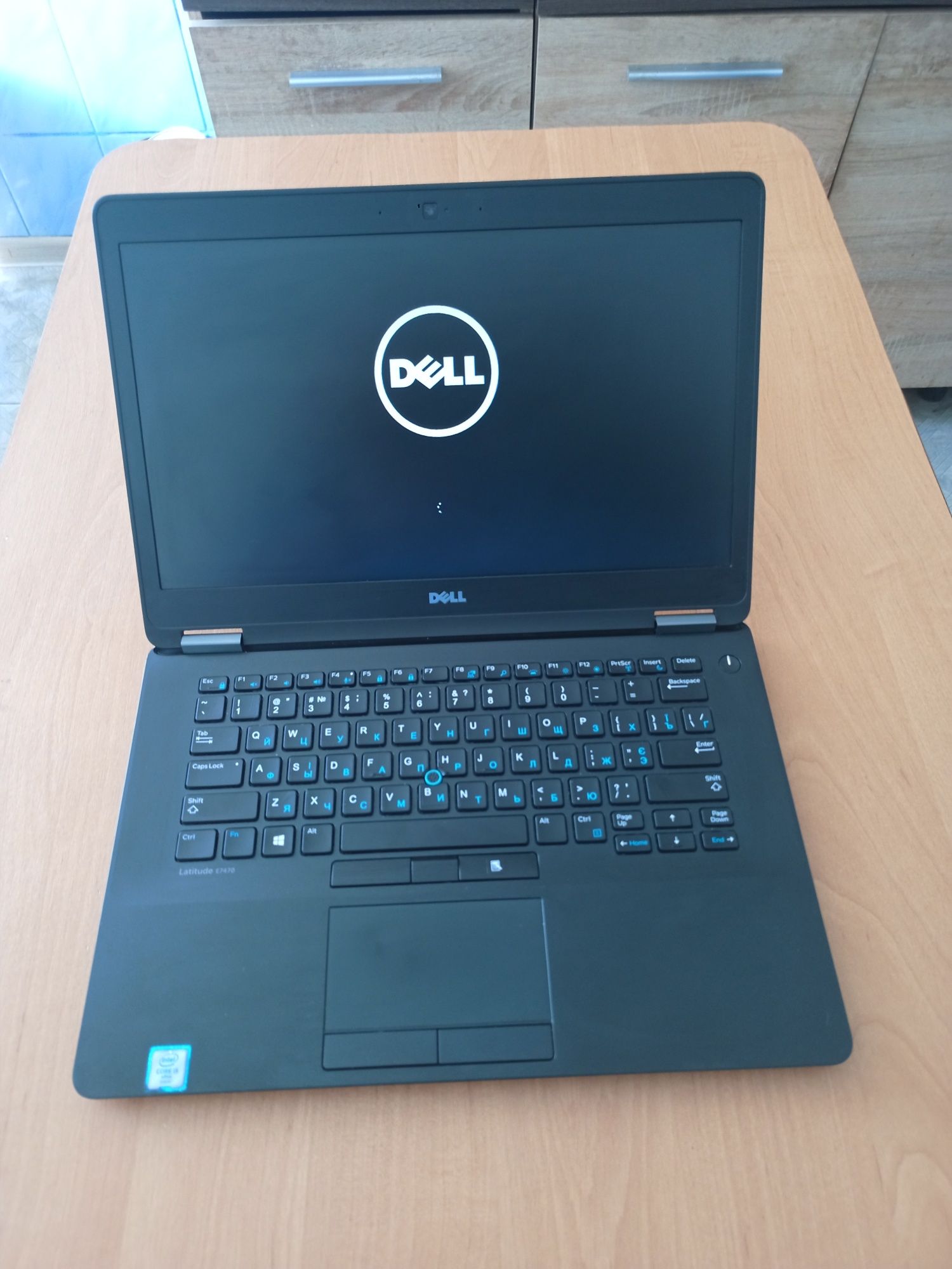 Dell Latitude E7470 14″, i5-6300u/16GB DDR4/512GB SSD

Ноутбук з 14-д