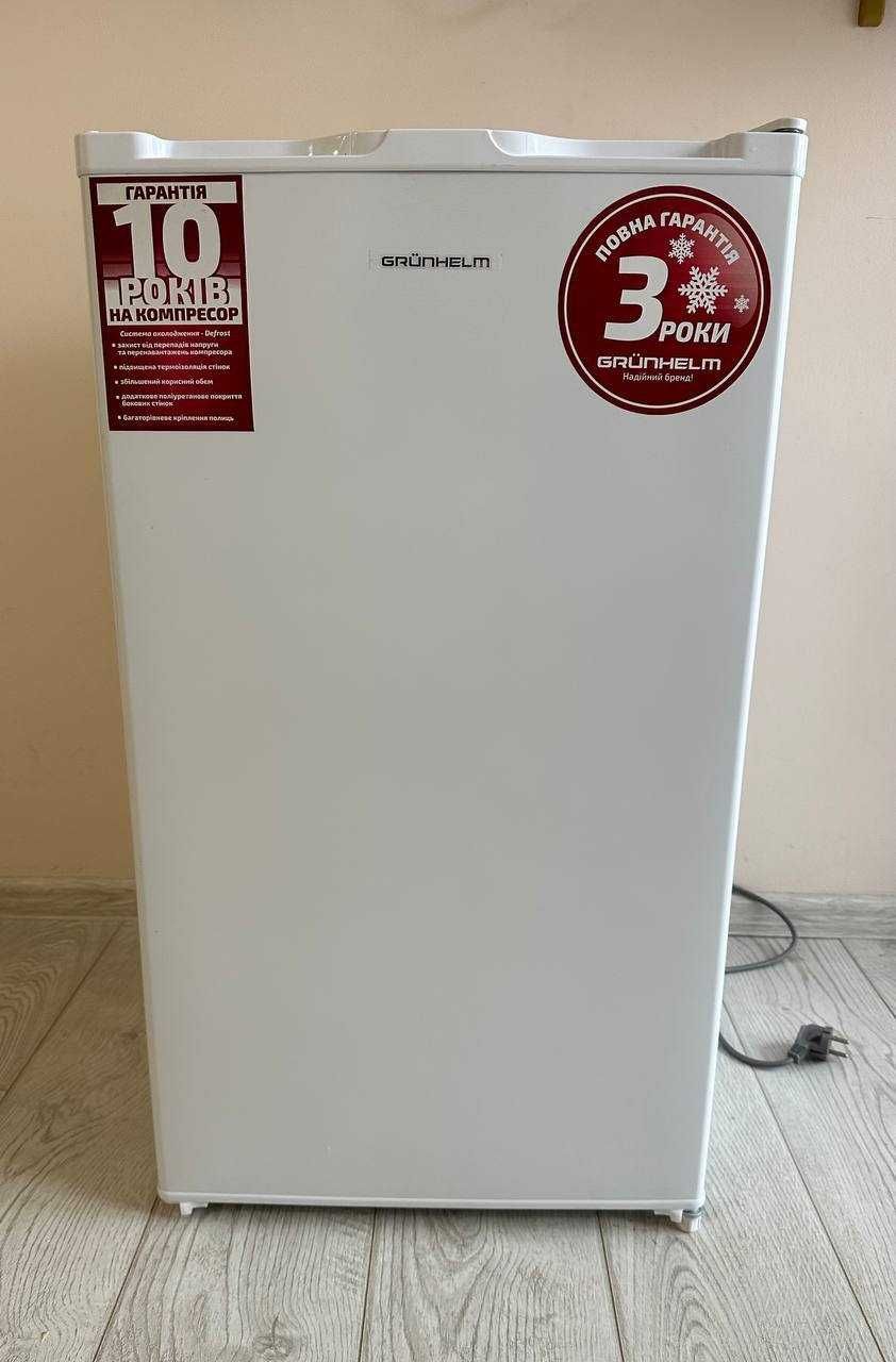Холодильник  Grunhelm vrh-s85m48-w на гарантії. Стан - ідеальний. Торг