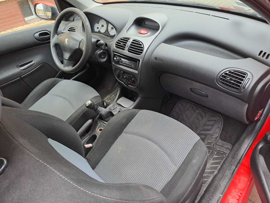 peugeot 206 1,1 2003