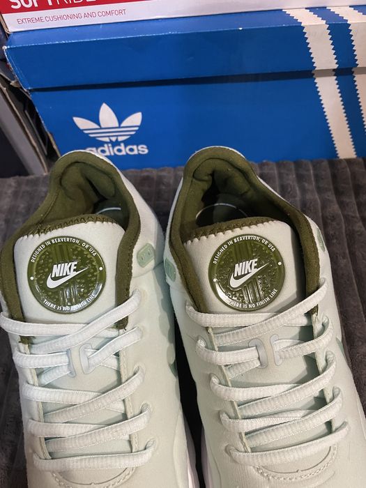Жіночі кросівки NIKE LD RUNNER 40,5(26см) оригінал