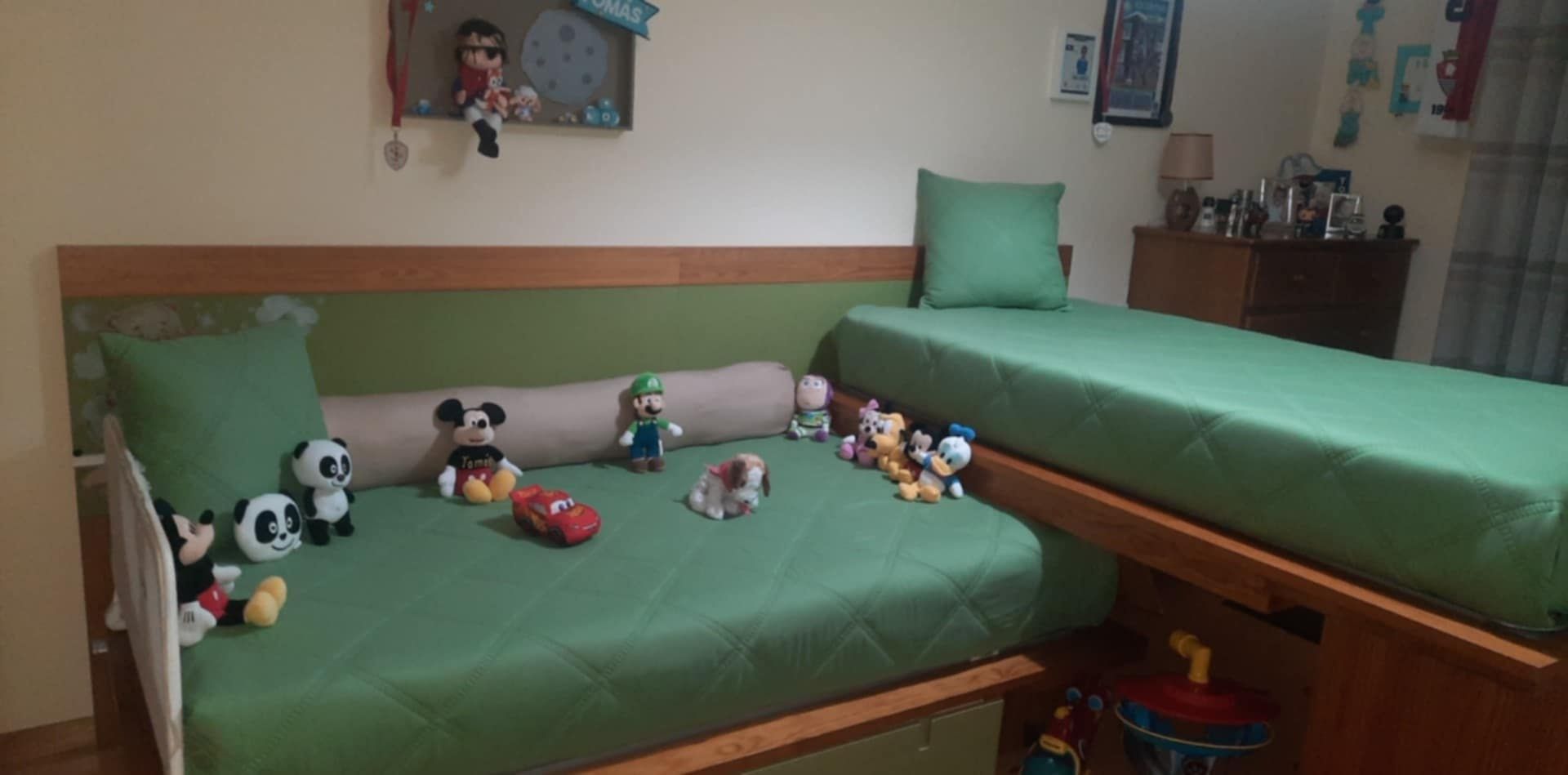 Estúdio de duas camas de solteiro