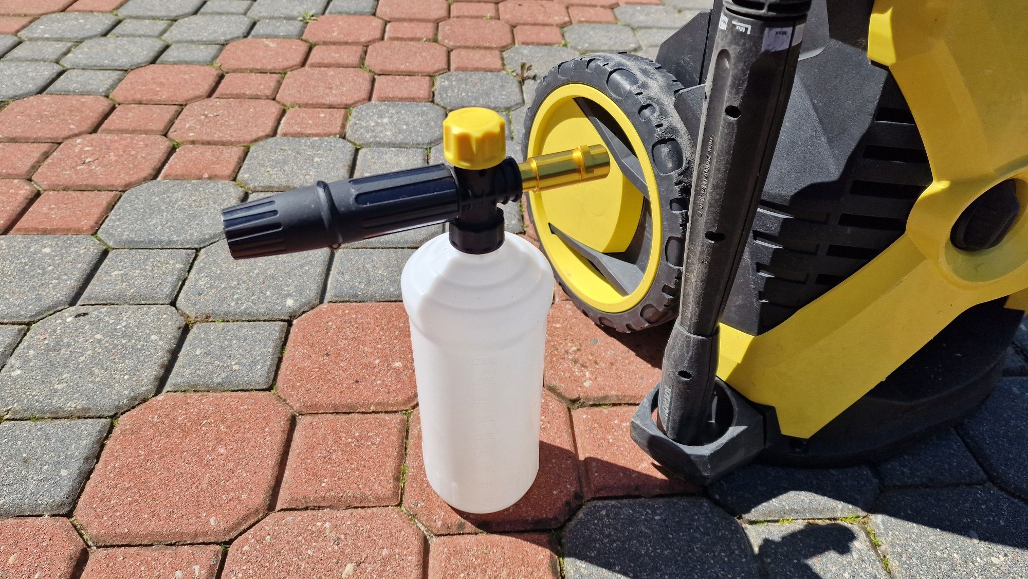 Myjka ciśnieniowa KARCHER K7. 750, pianownica, T-racer stal nierdzewna