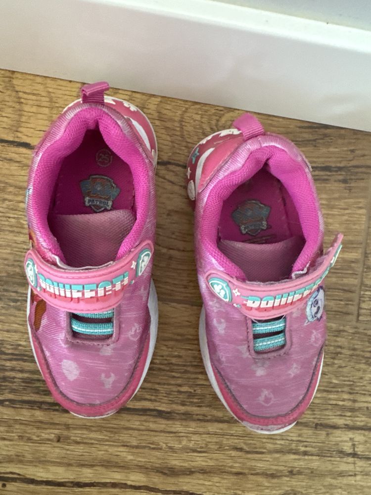 Buty psi patrol 25 sneakersy adidasy świecące