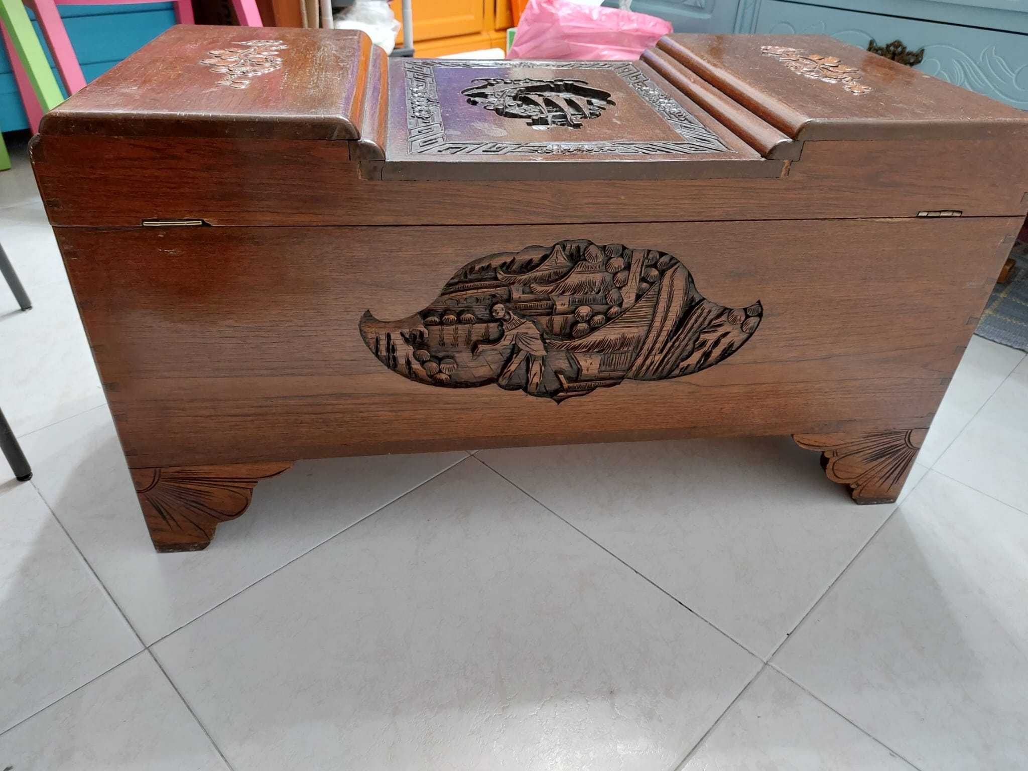 arca/baú antigo artesanal