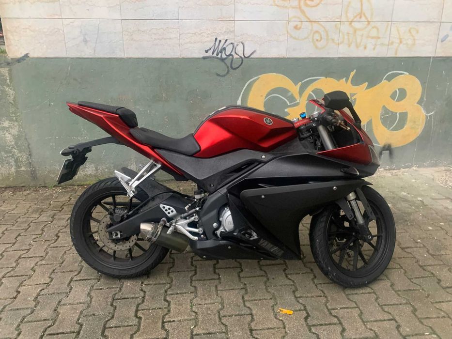 Yamaha YZF R125 2O15