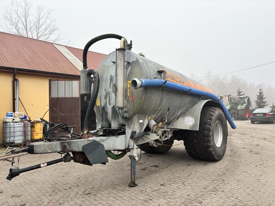 Beczkowóz Kaweco 10400 l Garant beczka szambiarka joskin