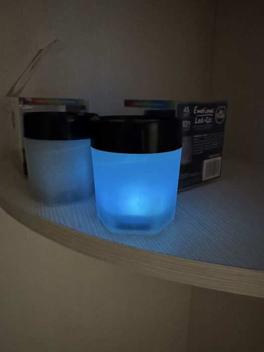 Ароматизатор-гель для приміщень з кольоровими світлодіодними лампами