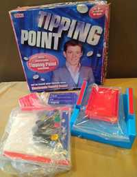 Электронная семейная игра Tipping Point Переломный момент