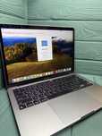 Macbook Pro M1 8 / 512 Gb Чудовий стан