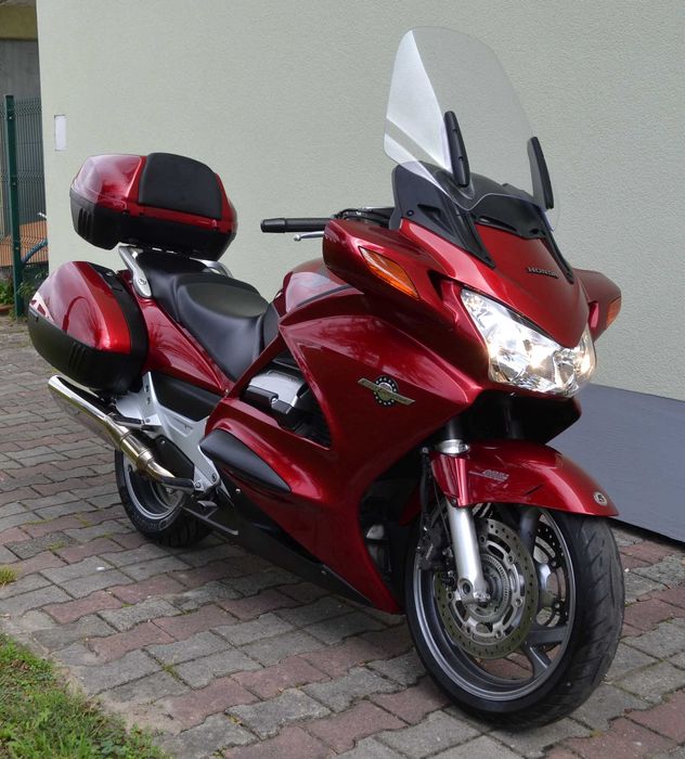 Honda ST 1300 Pan European 2016r. 26 tys. km bezwypadkowa TRANSPORT