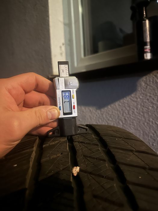 Opony Barum Polaris !! 235/40/R19 !!