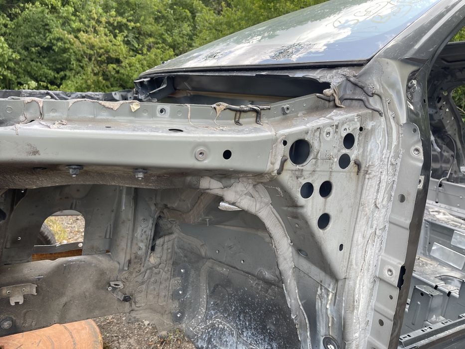 Чверть передня ліва AUDI Q8 4M 2018-2022