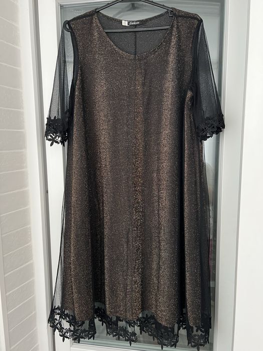 Жіноча святкова сукня плаття