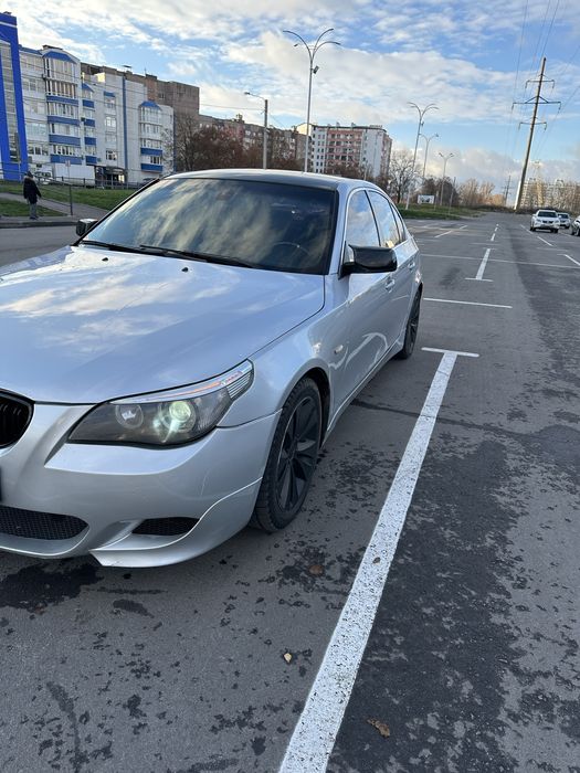 Продам БМВ е60 на m57 d30