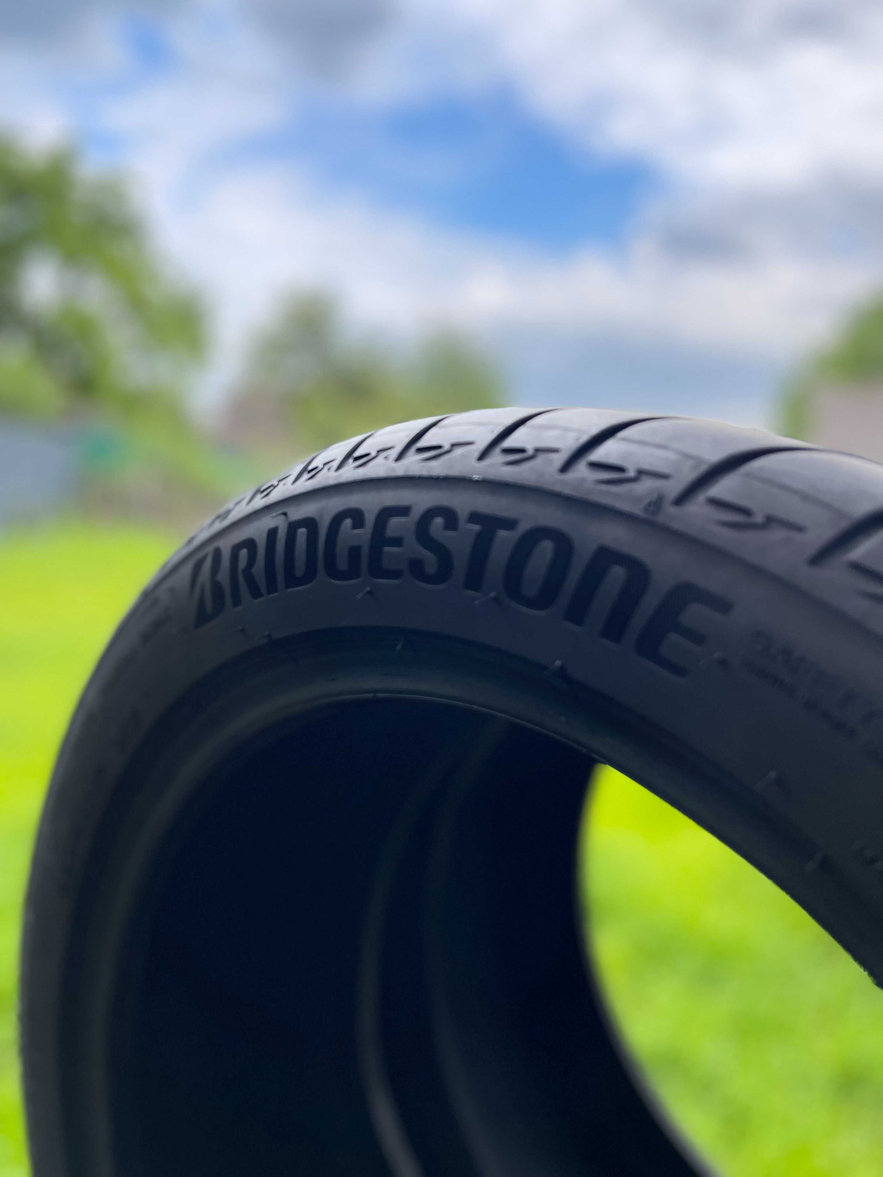 Шини R17 225/45 Bridgestone 2021 г.в.