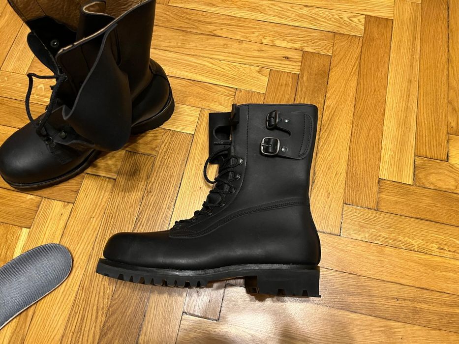 Ботінки берці Швейцарії made in Swiss якість Wesco Red wing