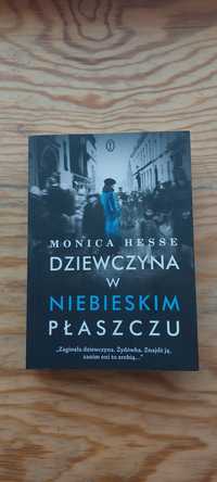 Książka "Dziewczyna w niebieskim płaszczu" Monica Hesse