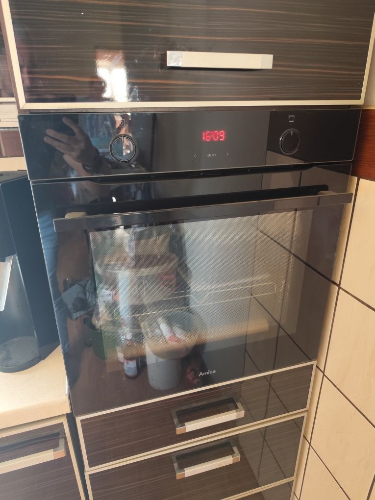 Sprzedam meble kuchenne  z osprzętem