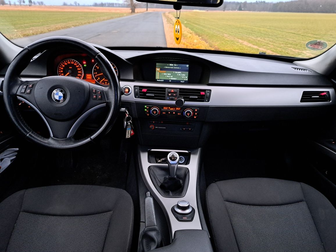 Sprzedam BMW E91 318i