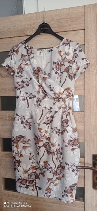 Sukienka elegancka ołówkowa