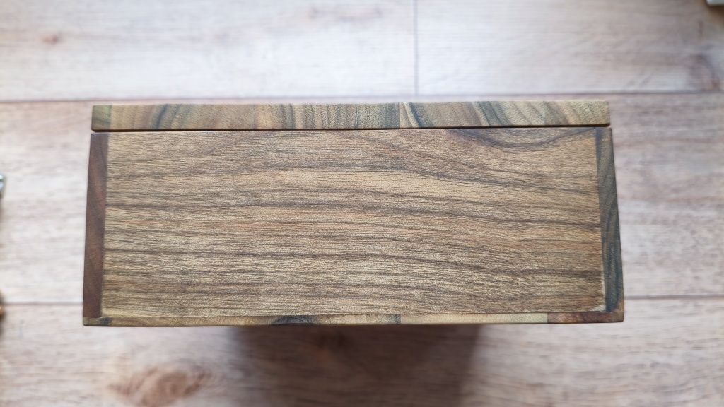 Ecowalnut / Органайзер-коробка для часов / Стеклянная крышка / 6 ячеек