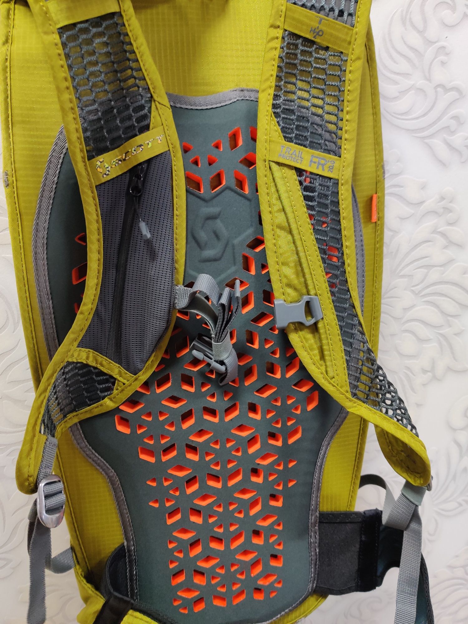 Plecak rowerowy turystyczny trekking Scott trail protect 20 L