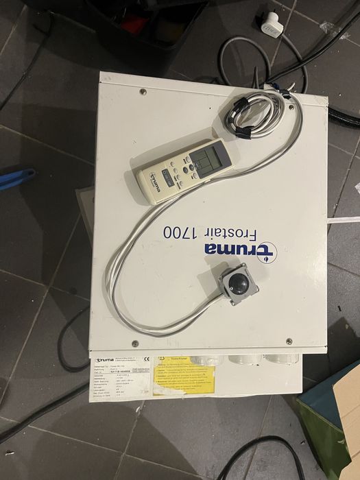 Truma Frostair 1700 Klimatyzacja podławkowa kamper przyczepa saphir