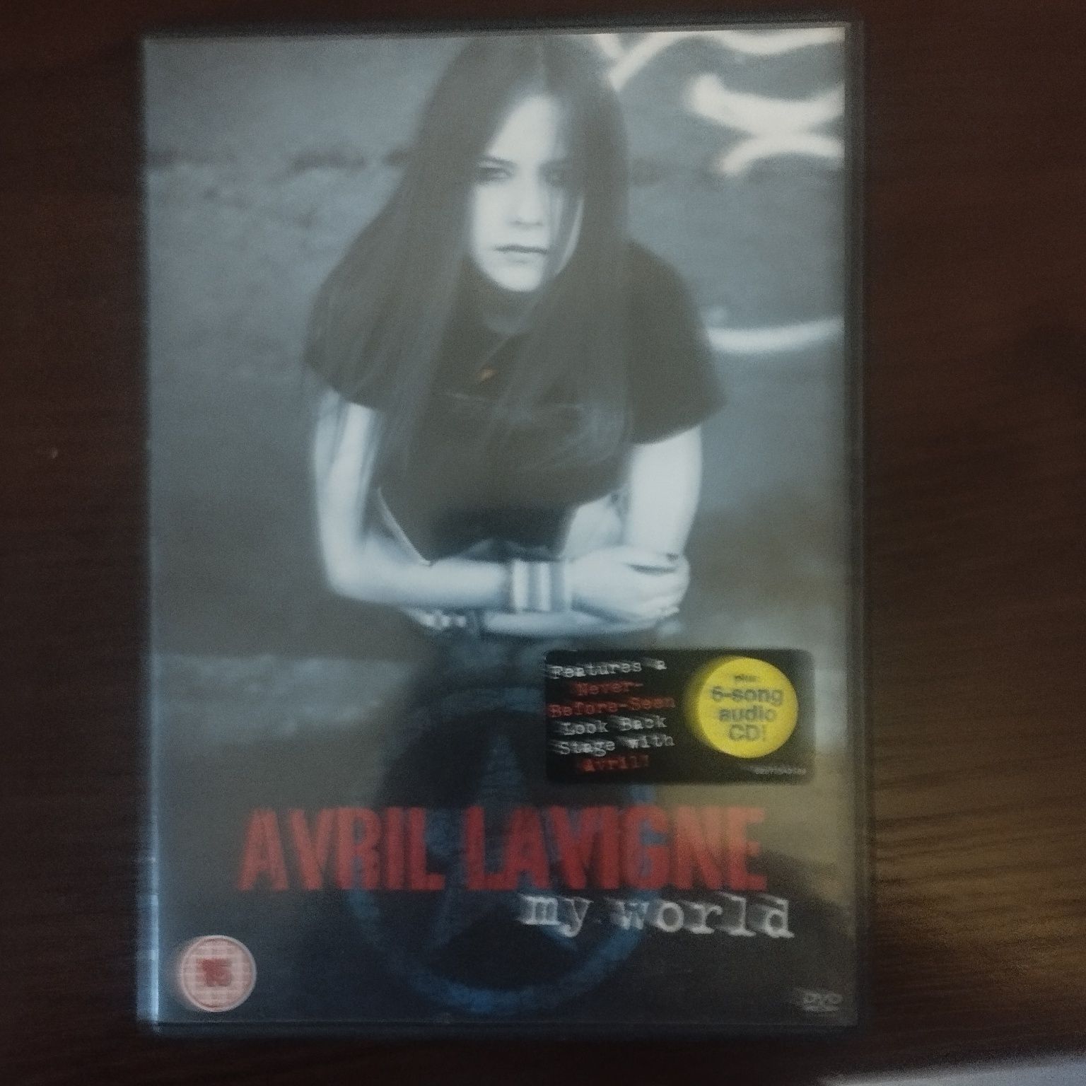 Pyta Avril Lavigne my Word I płyta Iron Maiden Deth on the roaf