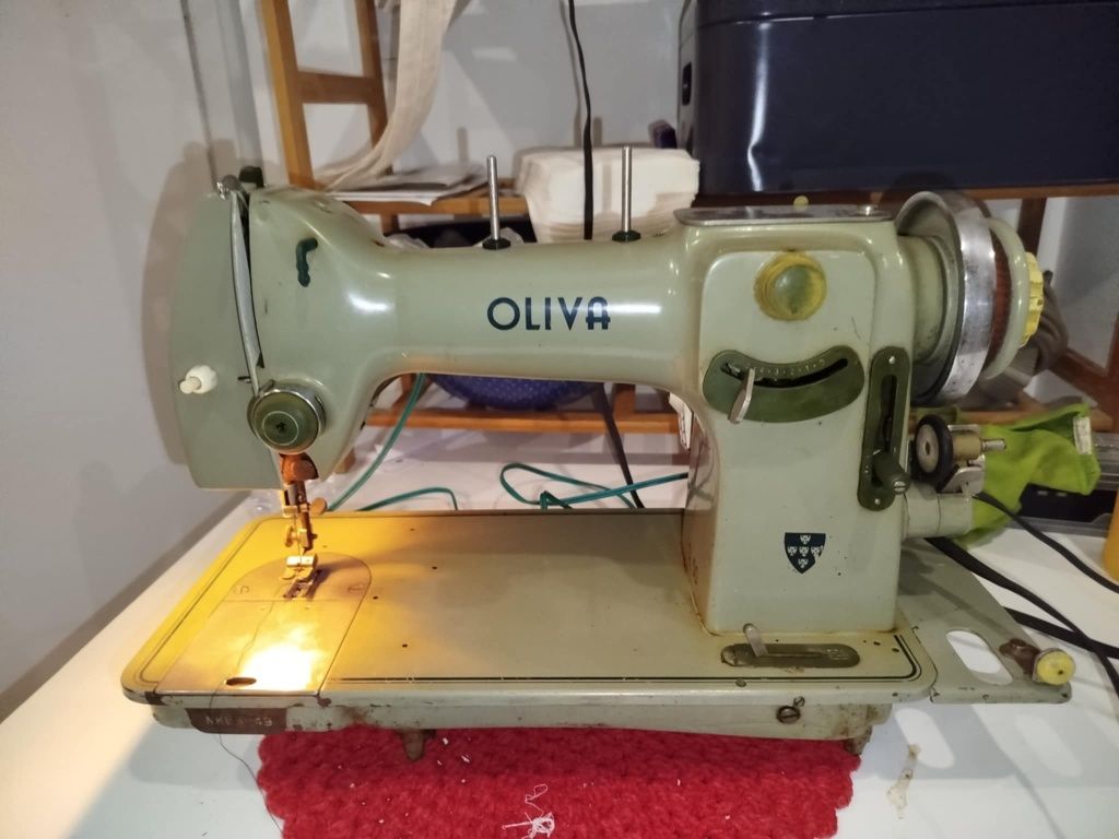 Máquina de costura oliva cl50