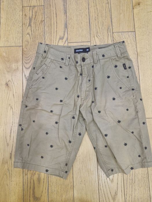 Шорти Cropp розмір 30 майже нові.