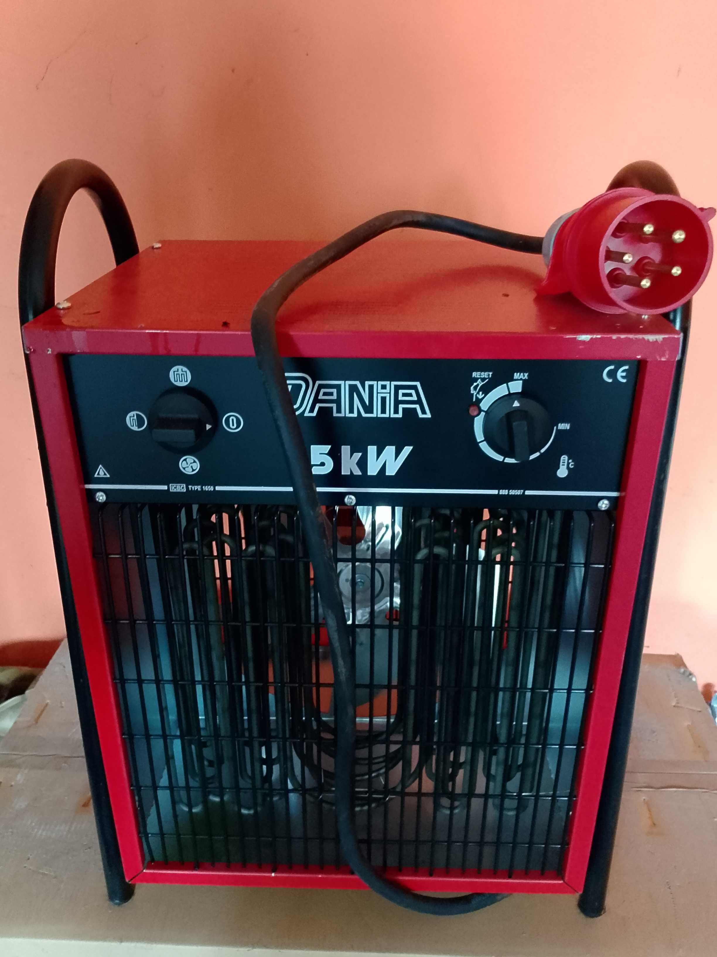 Sprzedam NAGRZEWNICE ELEKTRYCZNA DANIA 15 KW komplet z przewodem