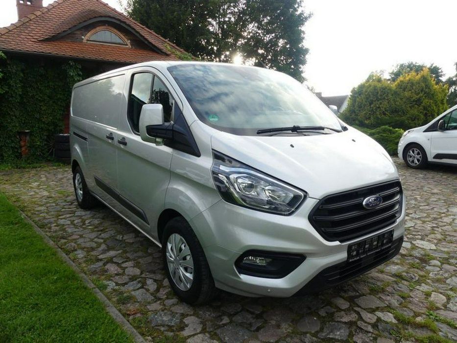 Ford Transit Custom  2,0 Tdci Long L2H1 Zabudowa regały BOTT Sortimo F. VAT23