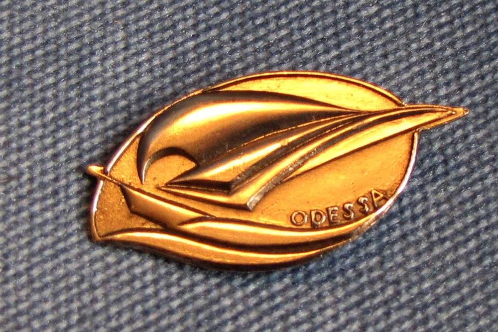 Яхта. Яхтенный значок. Яхт-клуб. Парус. Регата. Коллекция. Морской.