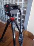 Tripé Manfrotto professional