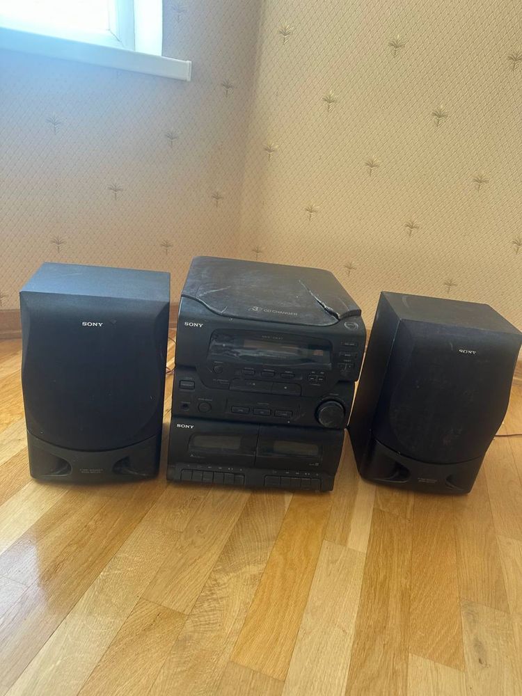 Музичний центр Sony