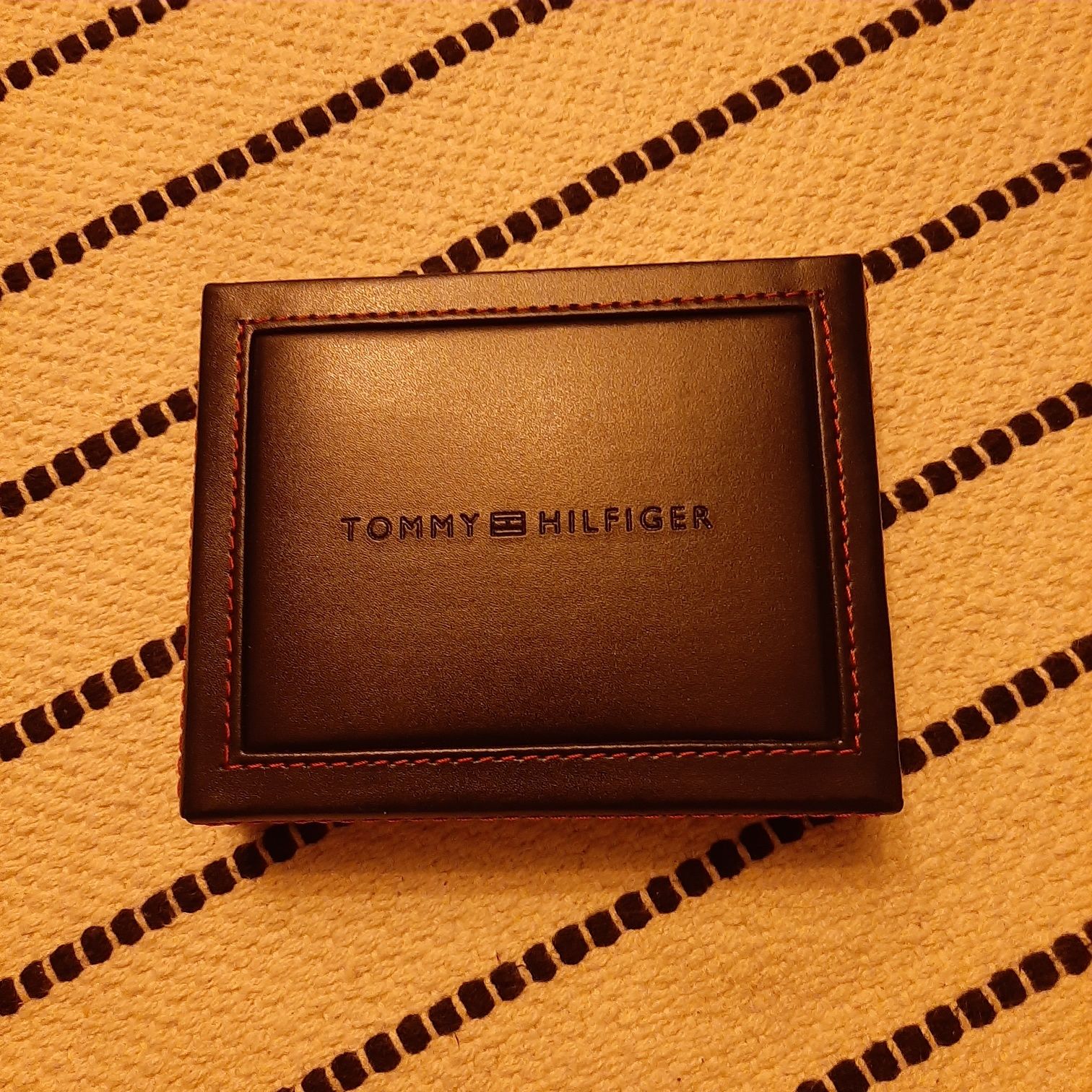 Portfel Tommy Hilfiger - nowy