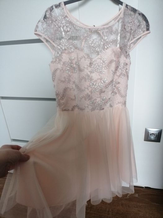 Sukienka r 36 tiulowa z koronką komunia