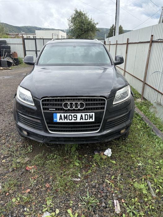 Продам по запчастинах AUDI Q7