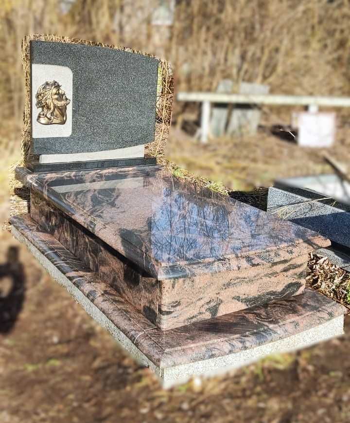Okazja! 6499 zł Nagrobek, pomnik - litery i wazon GRATIS