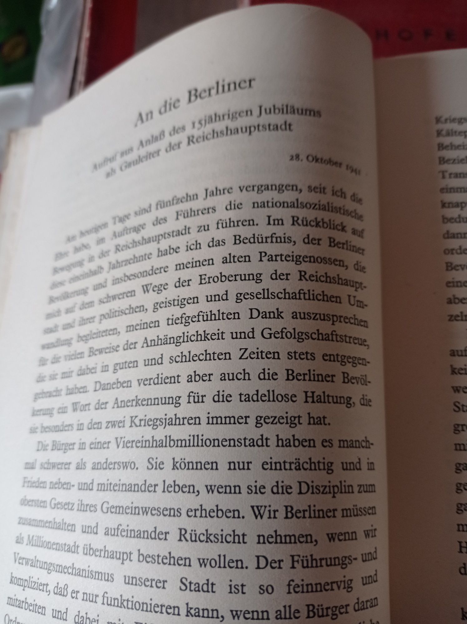 Livro de propaganda Alemã