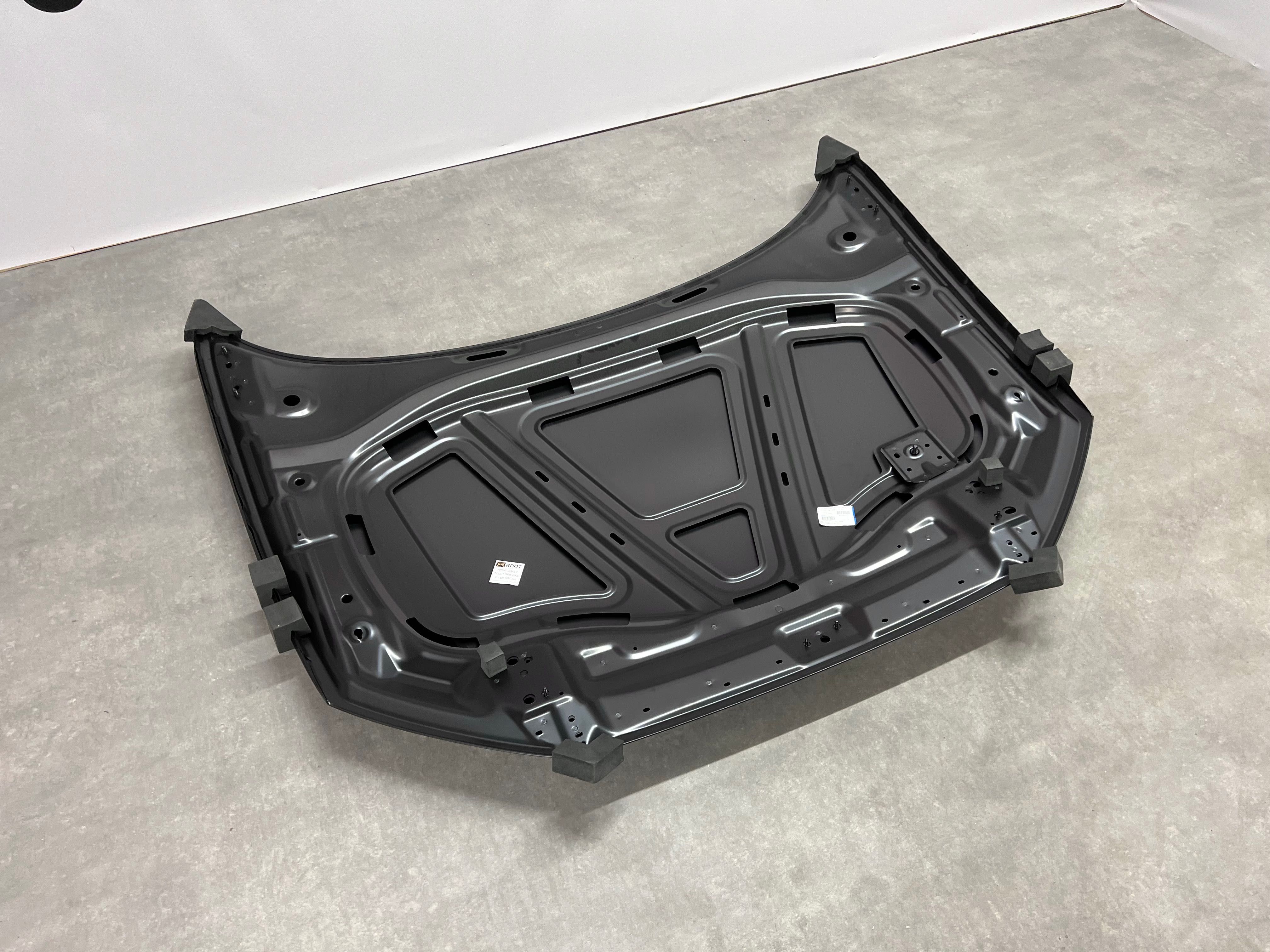 Капот ( алюміній ) - AUDI A3 ( 8V ) 8V5823029A