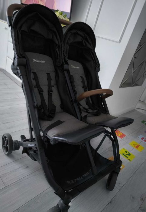 X-Lander X-Double, wózek Spacerowy bliźniaczy, rok po roku