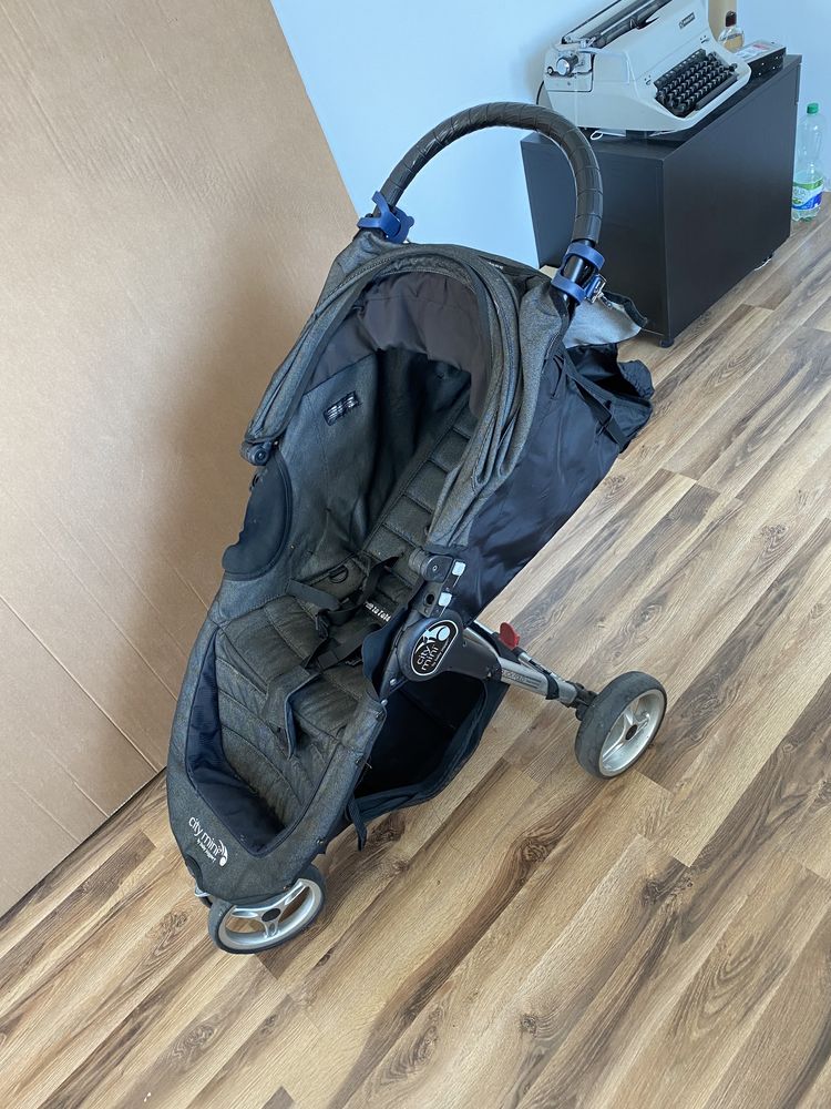 Baby Jogger City Mini Czarny Wózek Spacerowy