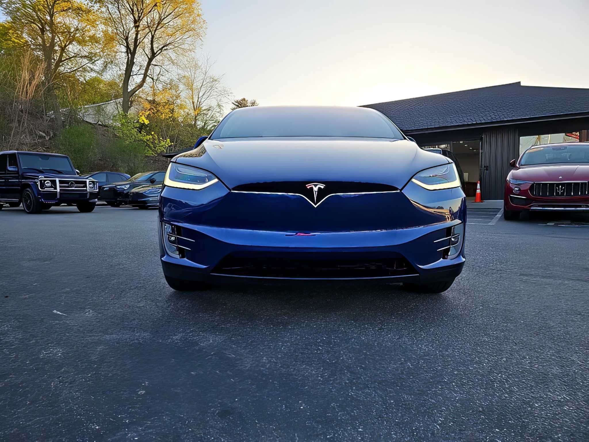 2020 Tesla Model X Long Range