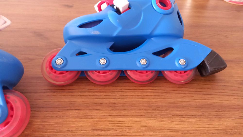 Patins  criança  ajustáveis
