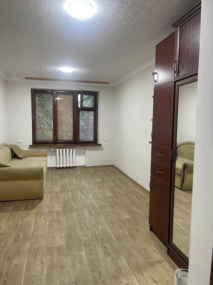 Продам 1кімн в гурт Східна