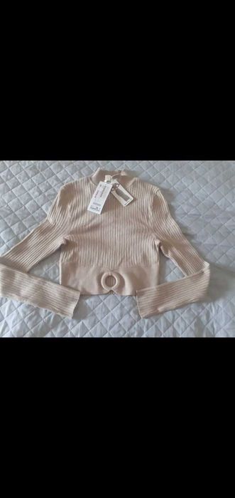 Укорочена кофтинка, нова